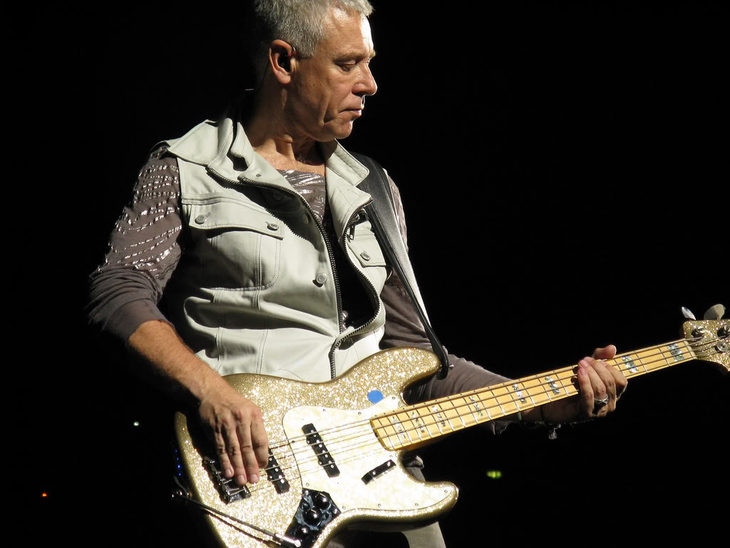 u2 adam clayton