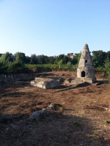 Mausoleo romano chiamato " Fescina". Mausoleo di Quarto