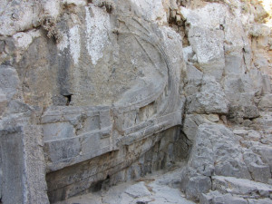 Nave greca scolpita nella roccia (Lindos)