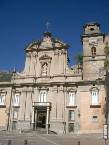 facciata chiesa XVIII secolo Cava de' tirreni