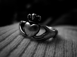 Claddagh ring