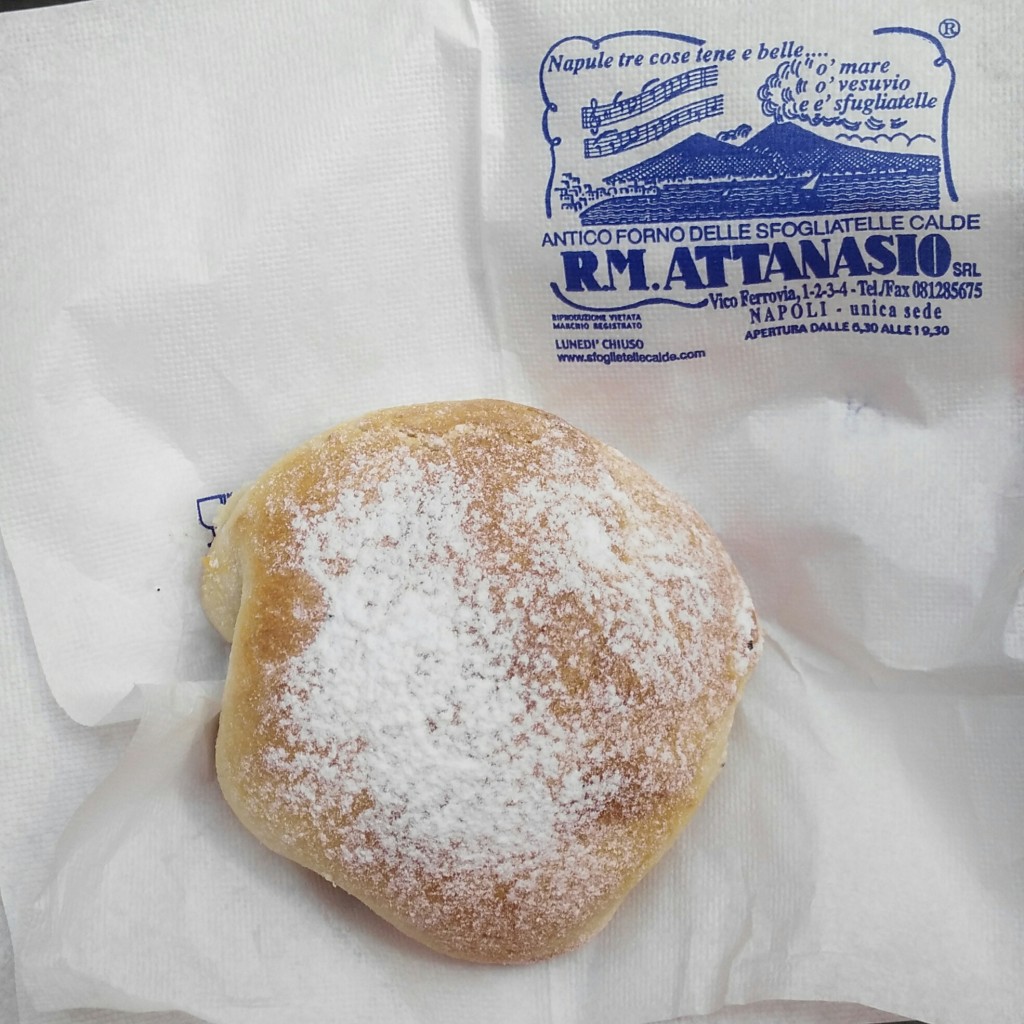 Attanasio. La sfogliatella frolla.