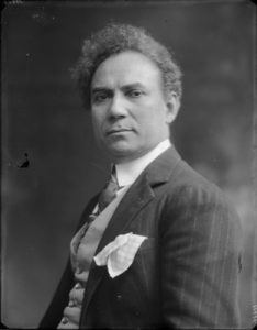 Angelo Musco. 