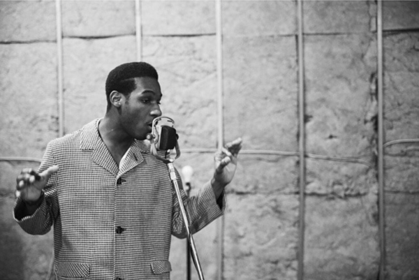 Coming Home di Leon Bridges, il futuro guarda al passato