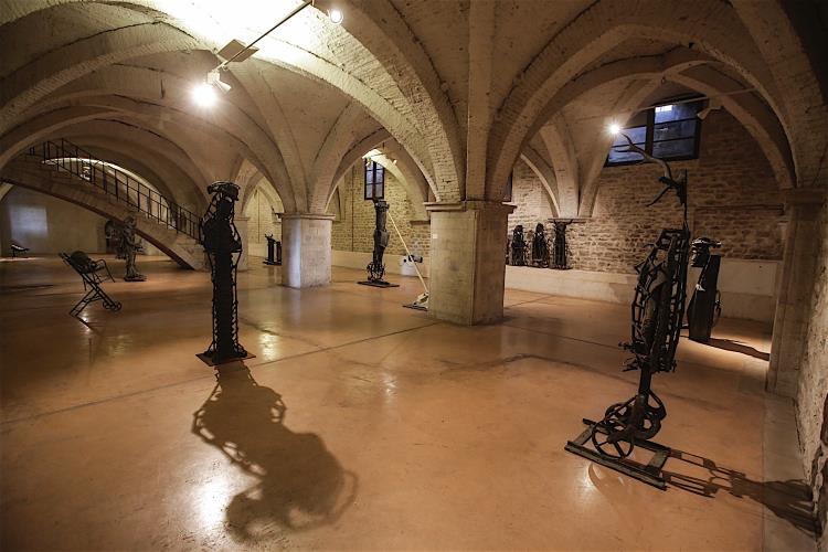 Daniel Spoerri a Spoleto: The Bronze Age