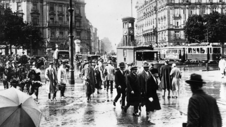 Il culto del divertimento secondo Kracauer
