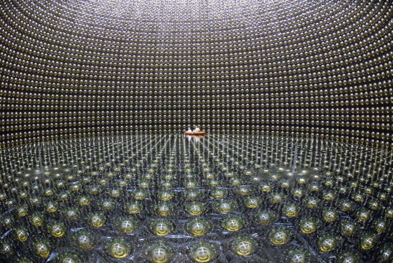 Neutrini e Astronomia: i nuovi messaggeri della Fisica