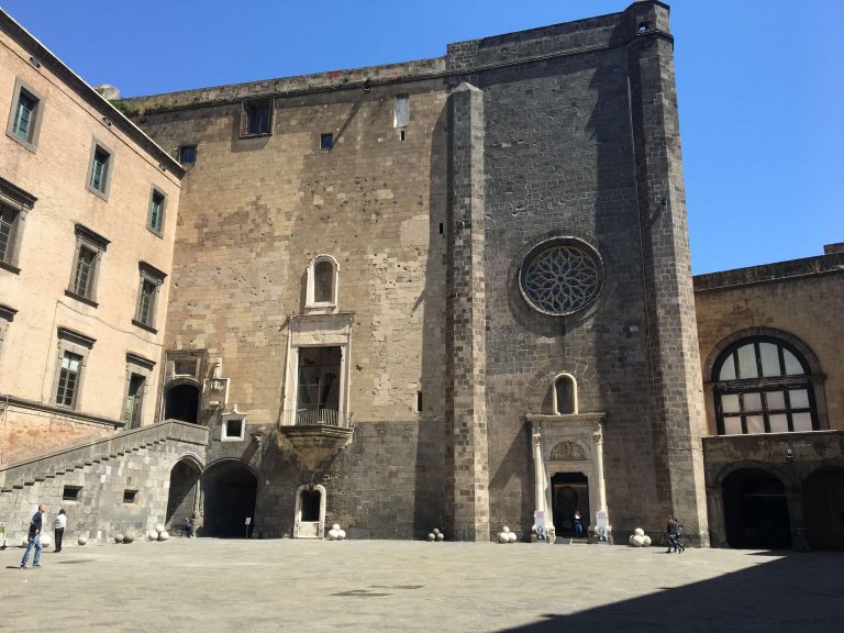 La storia delle terme romane del Maschio Angioino a Napoli