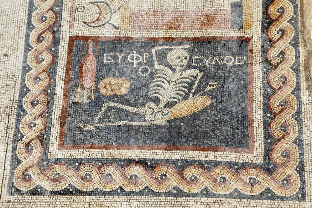Memento mori: il ricordo della morte tra letteratura e arte
