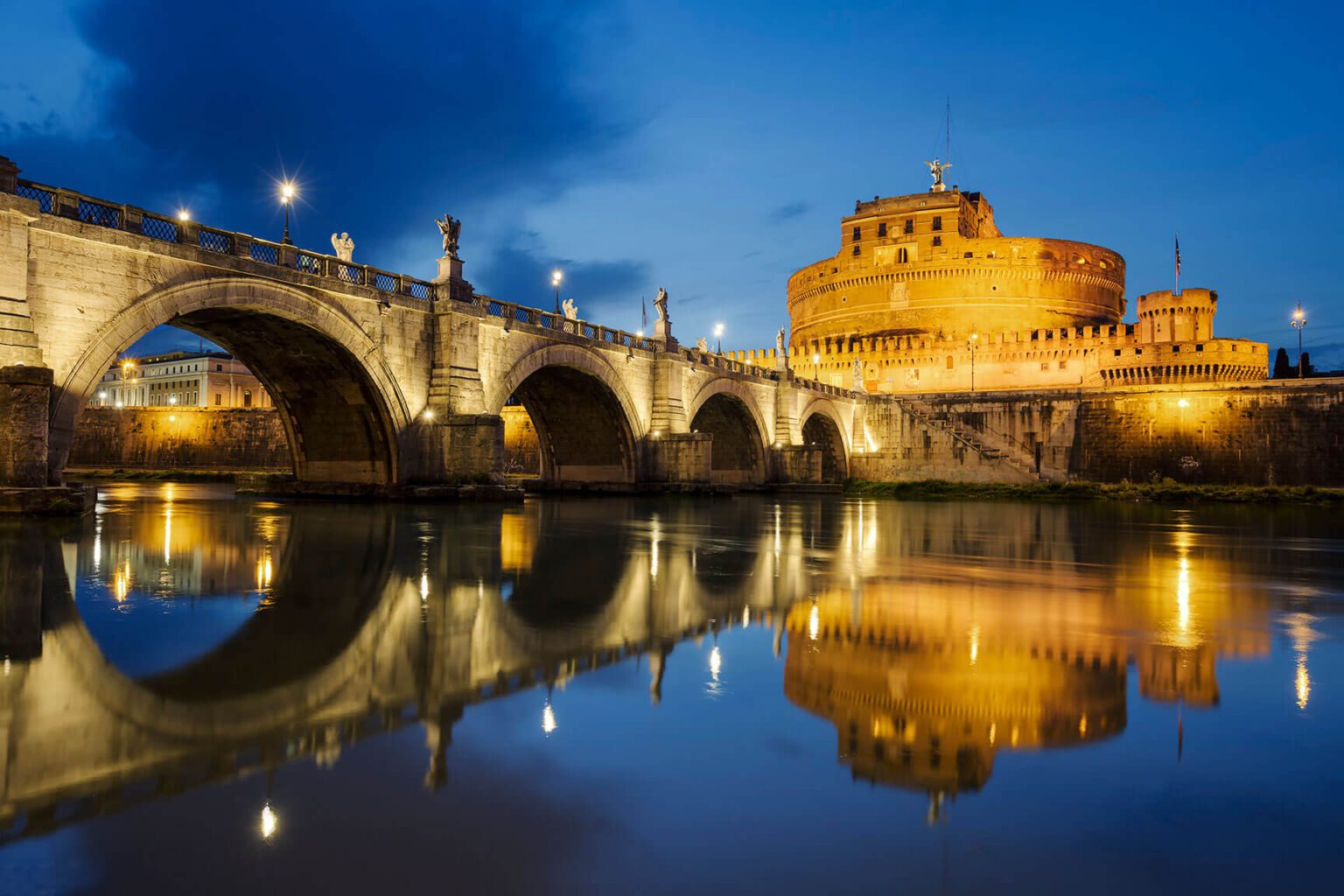 veduta del ponte e castello sant'angelo