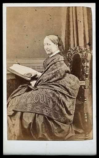 Elizabeth Gaskell: Vita, opere e temi dell’autrice inglese